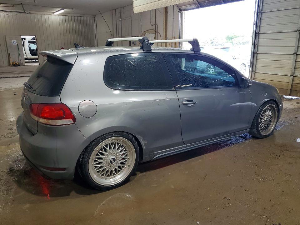 2011 VOLKSWAGEN GTI — Фото 3 из 12
