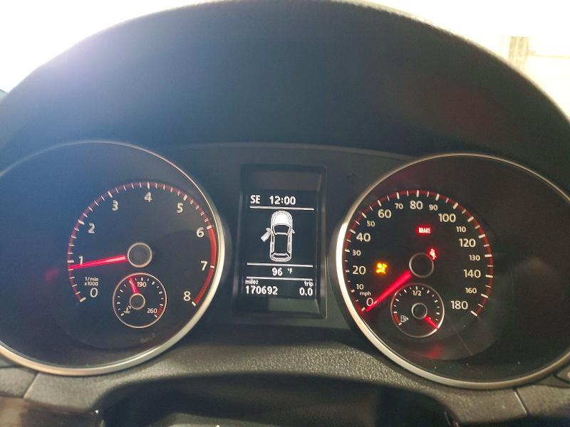 2011 VOLKSWAGEN GTI — Фото 9 из 12