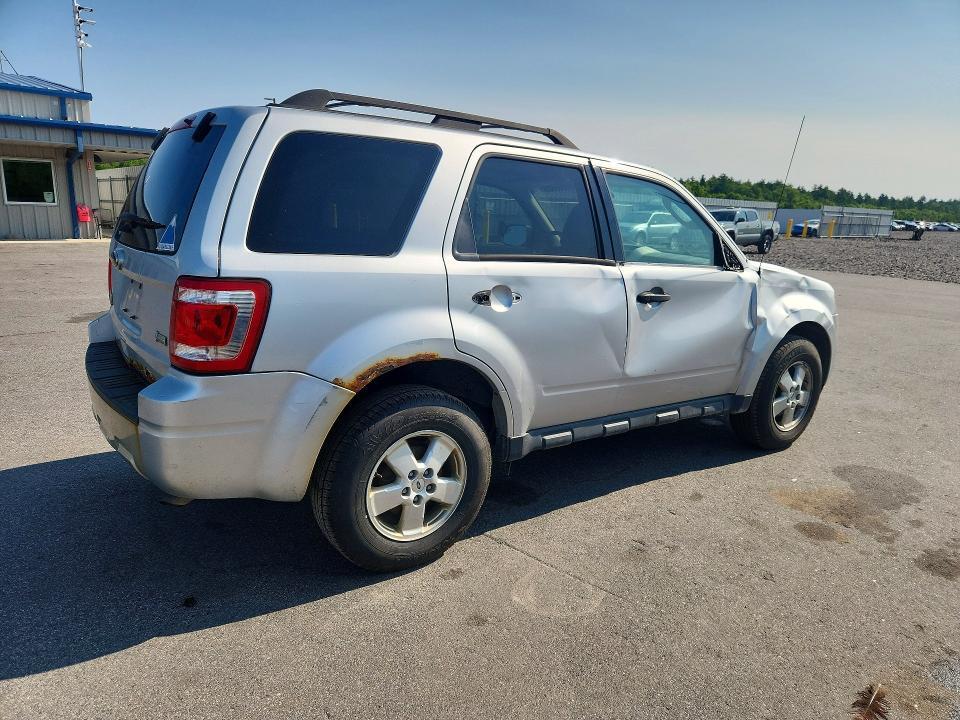 1FMCU9DG3CKC01795 2012 FORD ESCAPE photo no. 3