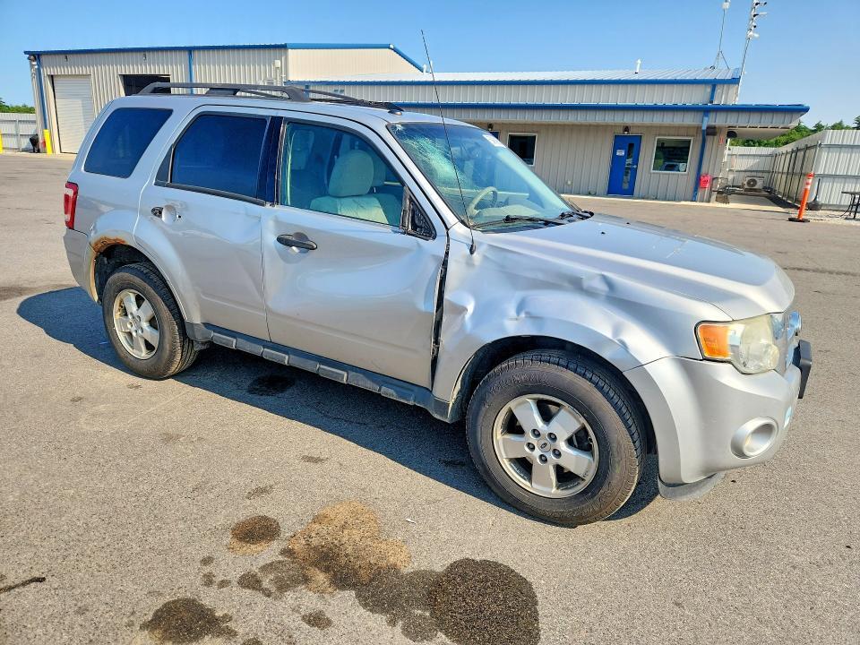 1FMCU9DG3CKC01795 2012 FORD ESCAPE photo no. 4