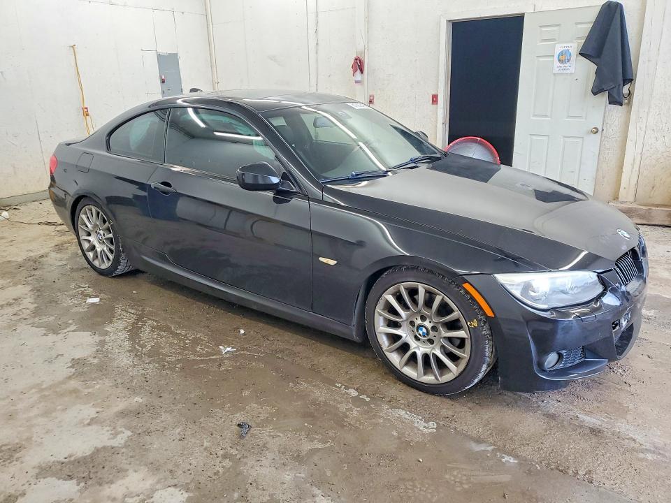 2012 BMW 328 I — Фото 4 из 12