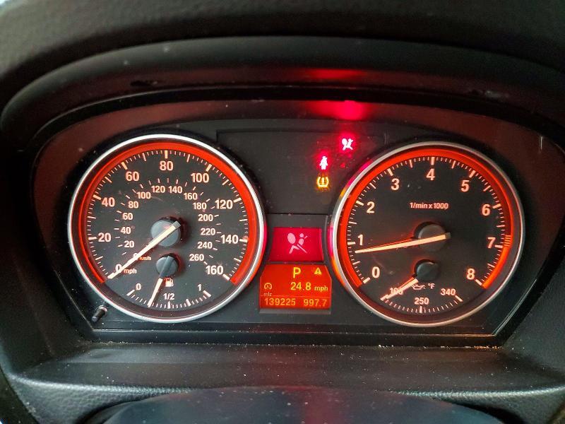 2012 BMW 328 I — Фото 9 из 12