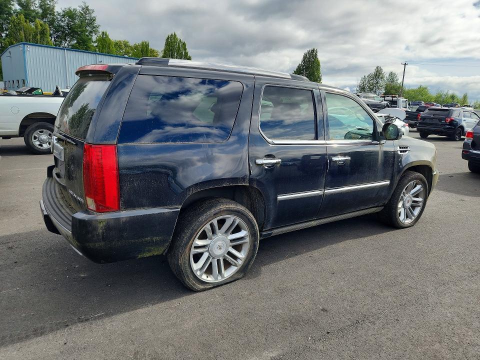 2012 CADILLAC ESCALADE PLATINUM — Фото 3 из 13