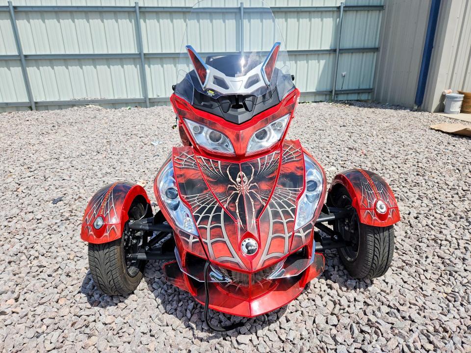 2012 CAN-AM SPYDER ROADSTER RTS — Фото 2 из 10