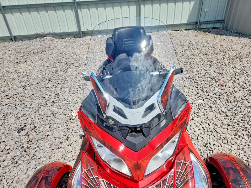 2012 CAN-AM SPYDER ROADSTER RTS — Фото 5 из 10