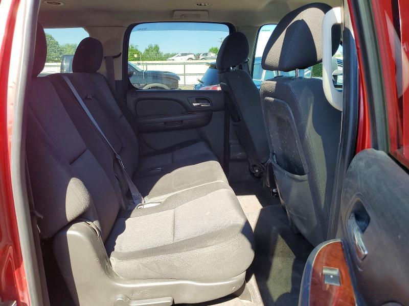 2012 CHEVROLET SUBURBAN K2500 LS — Фото 11 из 13