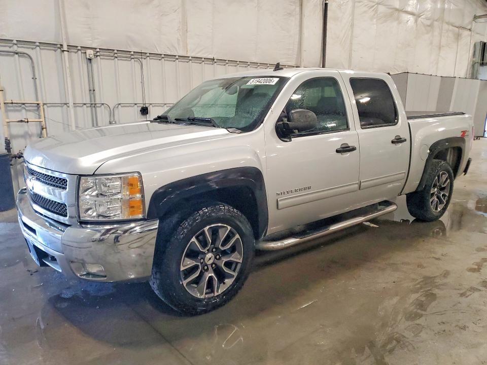 1GCPKSE73CF138188 2012 CHEVROLET SILVERADO photo no. 1