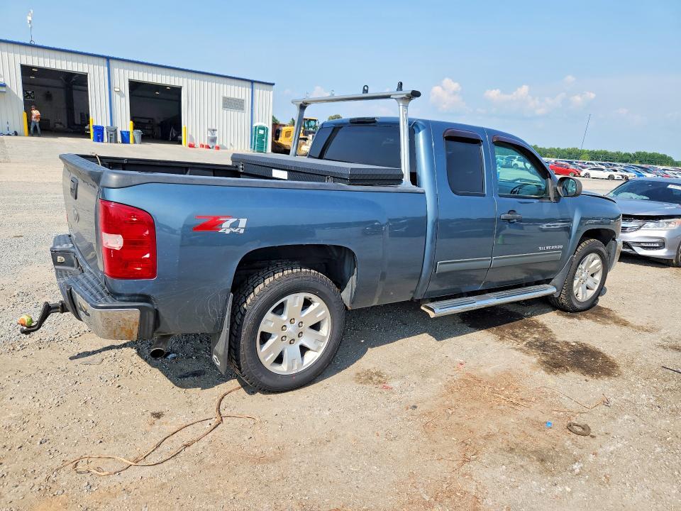 1GCRKSE78CZ343092 2012 CHEVROLET SILVERADO photo no. 3
