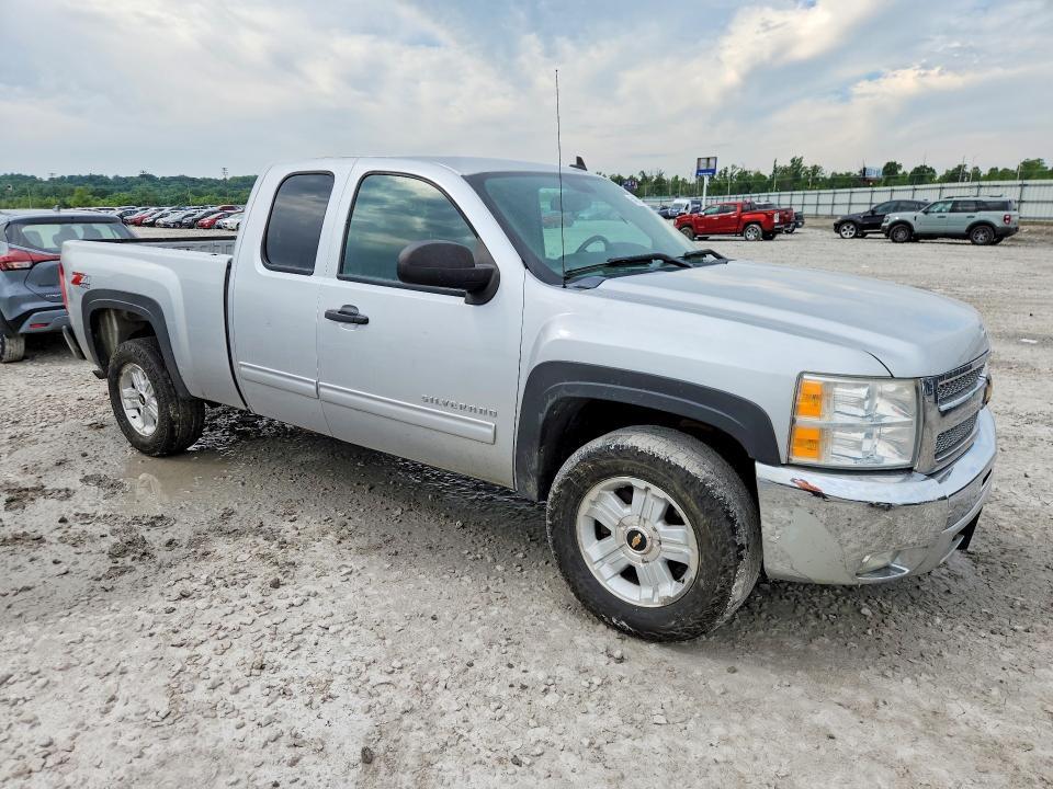 2012 CHEVROLET SILVERADO K1500 LT — Фото 4 из 12