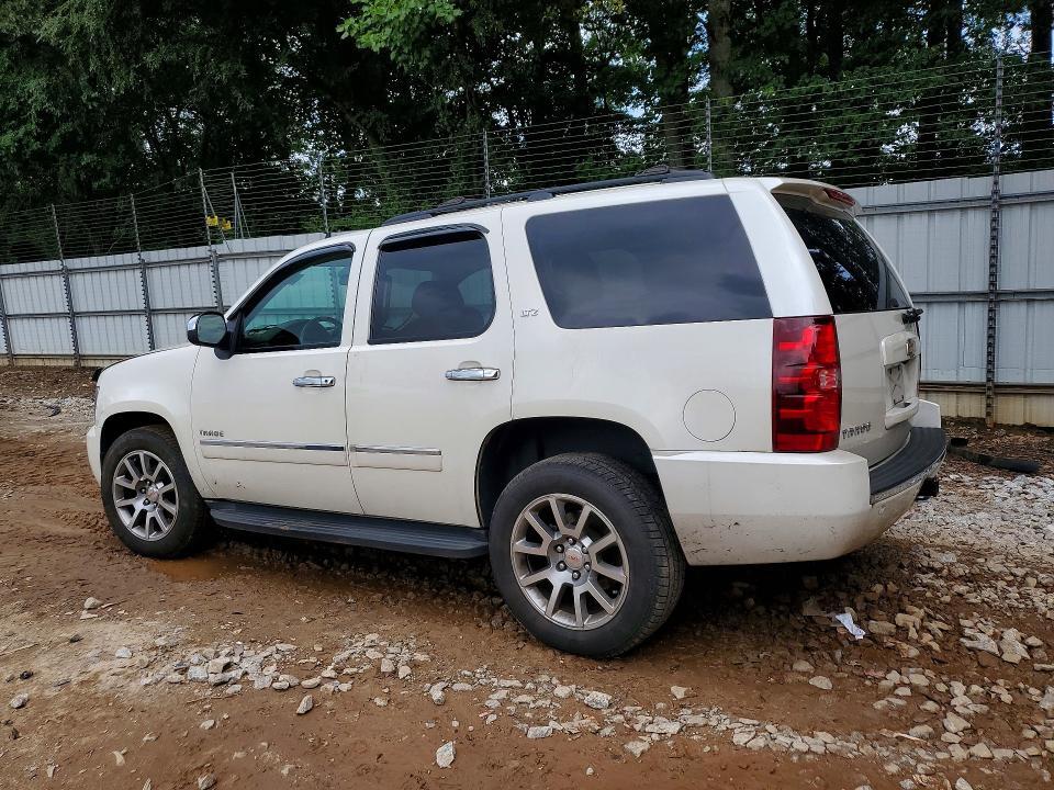 2012 CHEVROLET TAHOE C1500 LTZ — Фото 2 из 13