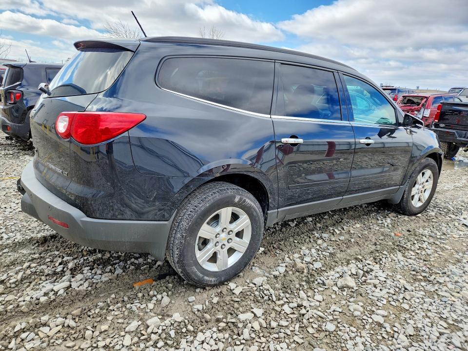 2012 CHEVROLET TRAVERSE LT — Фото 3 из 13