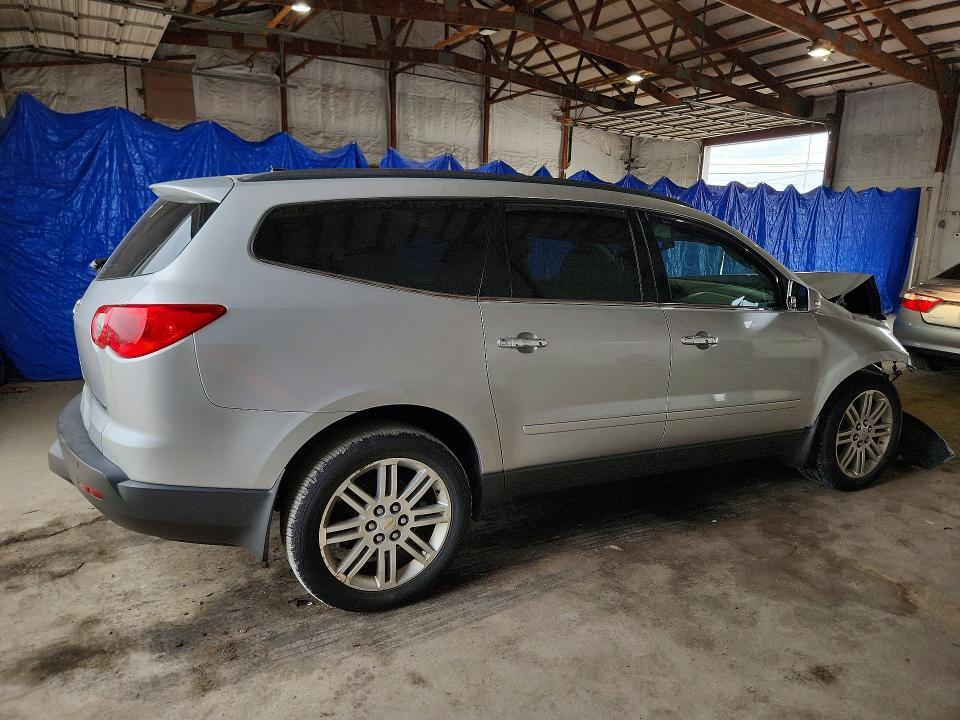 2012 CHEVROLET TRAVERSE LT — Фото 3 из 13