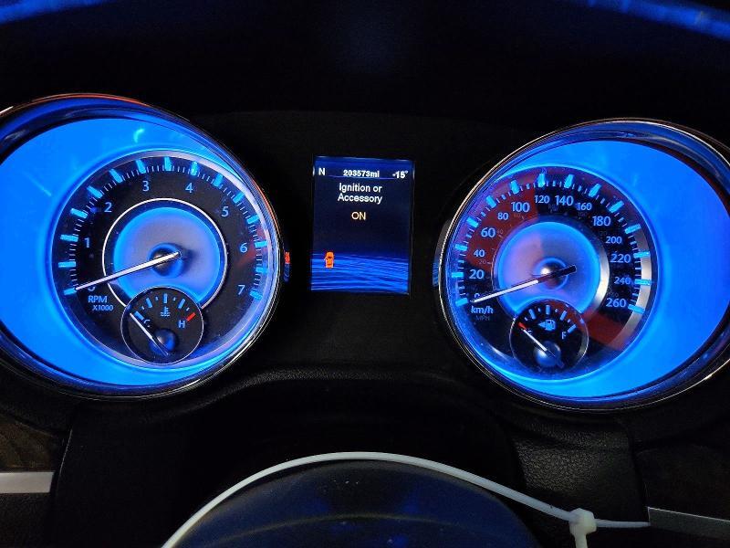 2012 CHRYSLER 300C — Фото 9 из 12