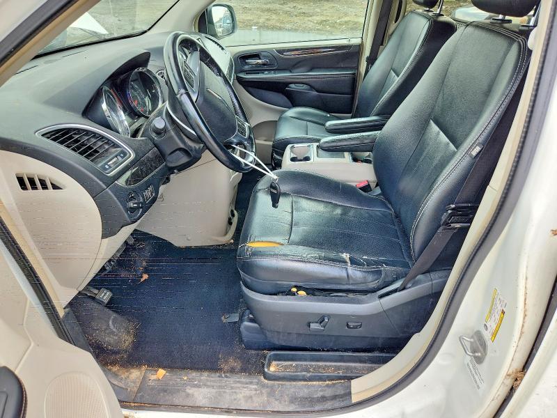 2012 CHRYSLER TOWN & COUNTRY TOURING — Фото 7 из 13