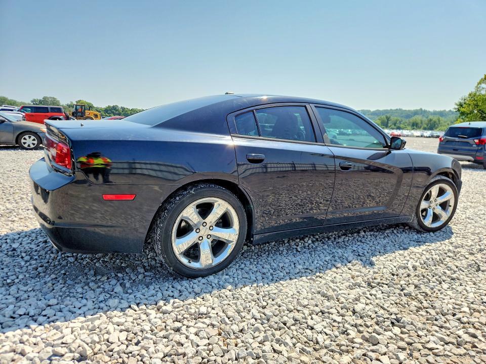 2012 DODGE CHARGER SXT — Фото 3 из 12