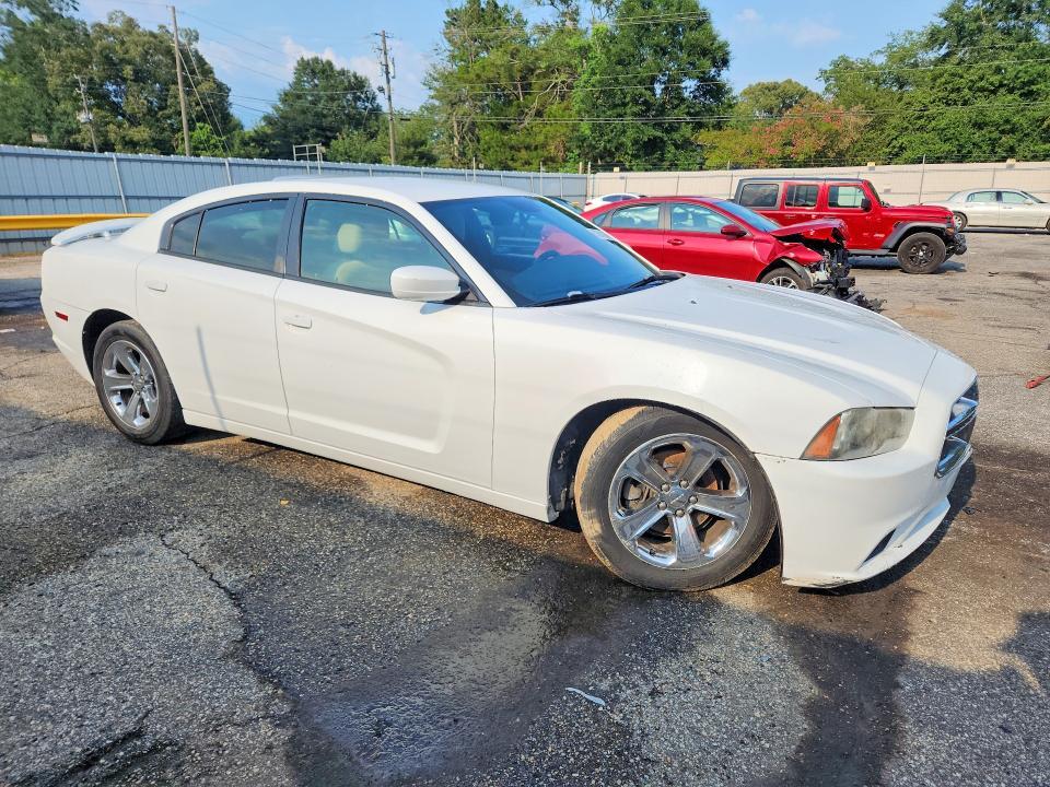 2012 DODGE CHARGER SE — Фото 4 из 12