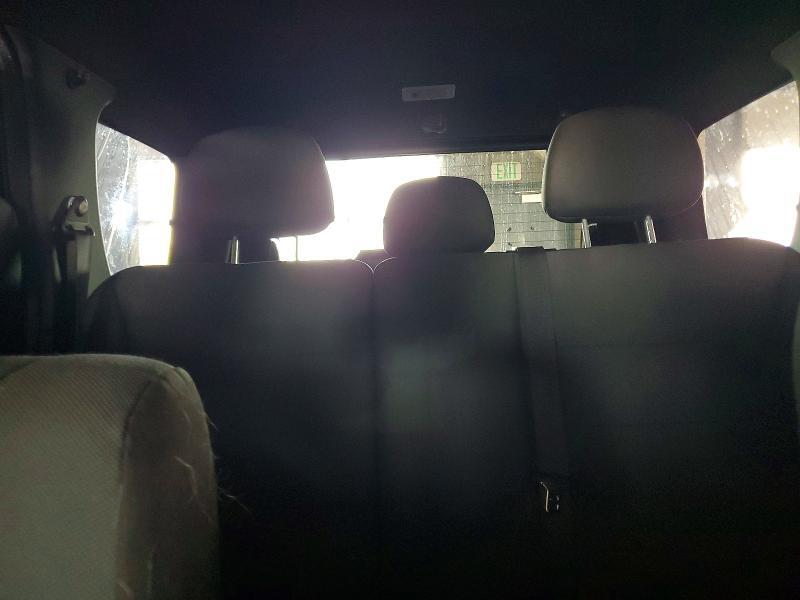 1FMCU9DG1CKB84690 2012 FORD ESCAPE photo no. 10