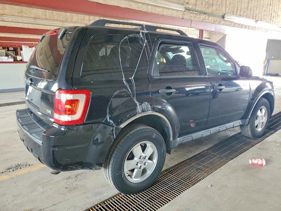 1FMCU9DG1CKB84690 2012 FORD ESCAPE photo no. 3