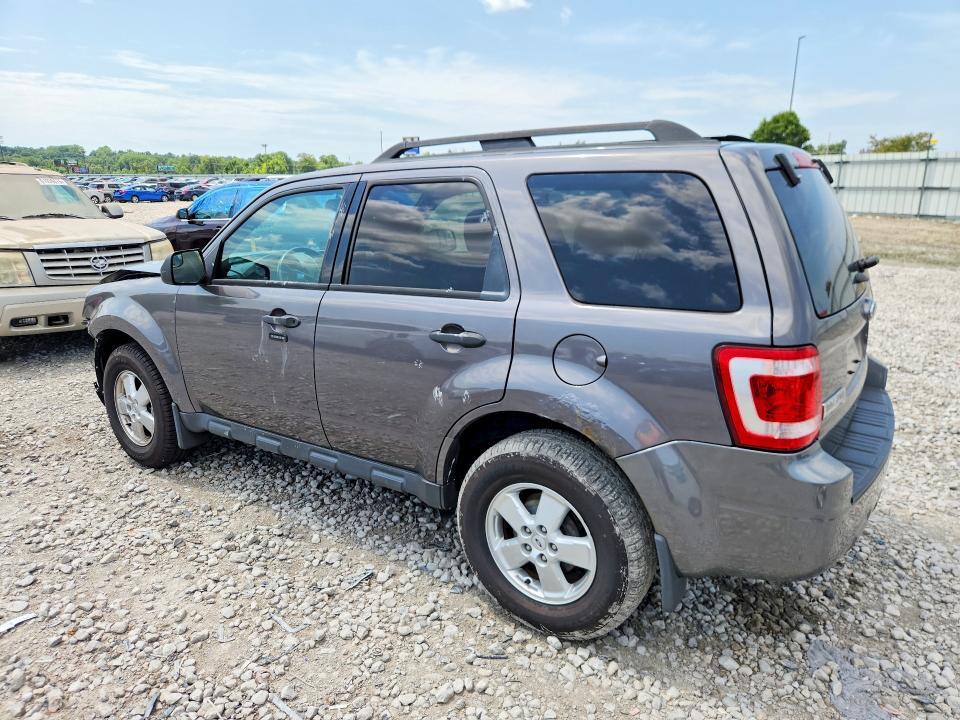 2012 FORD ESCAPE XLT — Фото 2 из 14