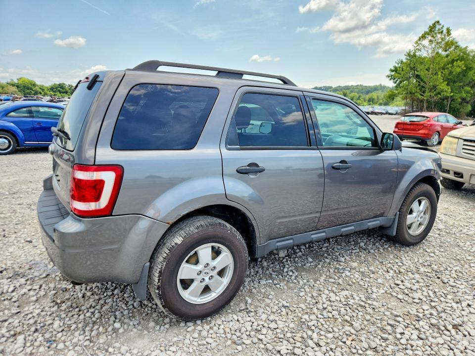 2012 FORD ESCAPE XLT — Фото 3 из 14