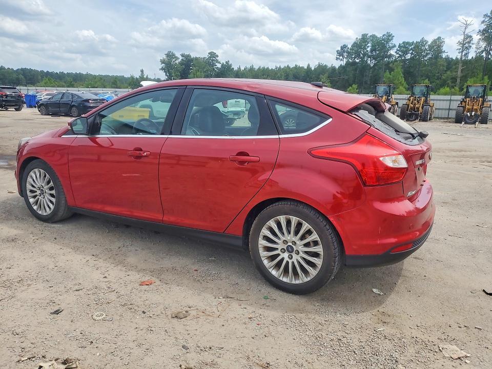 2012 FORD FOCUS TITANIUM — Фото 2 из 12