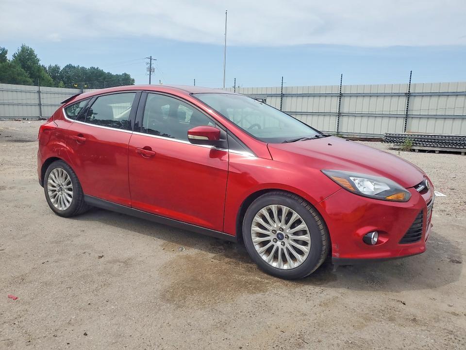 2012 FORD FOCUS TITANIUM — Фото 4 из 12