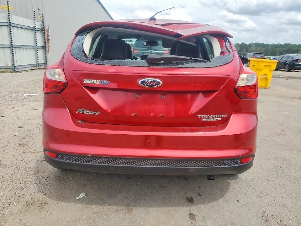 2012 FORD FOCUS TITANIUM — Фото 6 из 12
