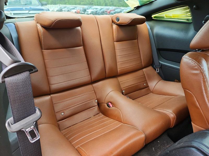 2012 FORD MUSTANG GT — Фото 10 из 12