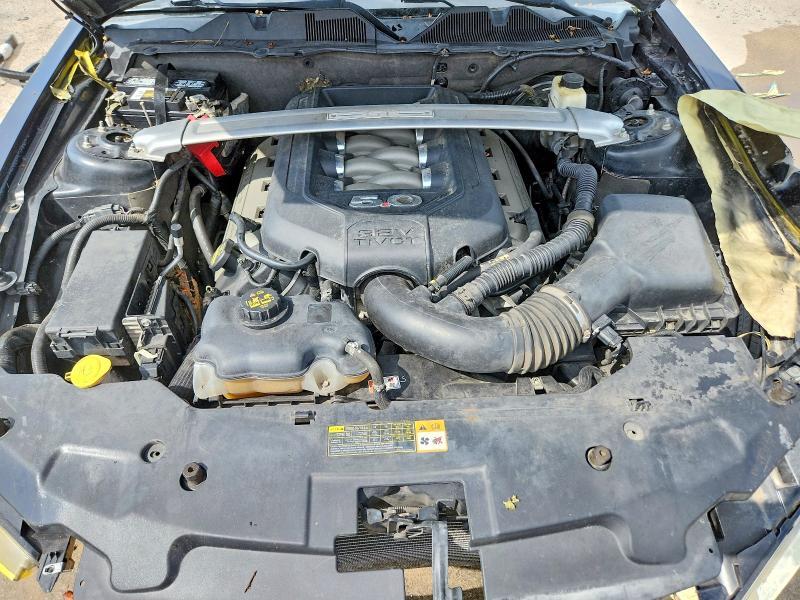 2012 FORD MUSTANG GT — Фото 11 из 12