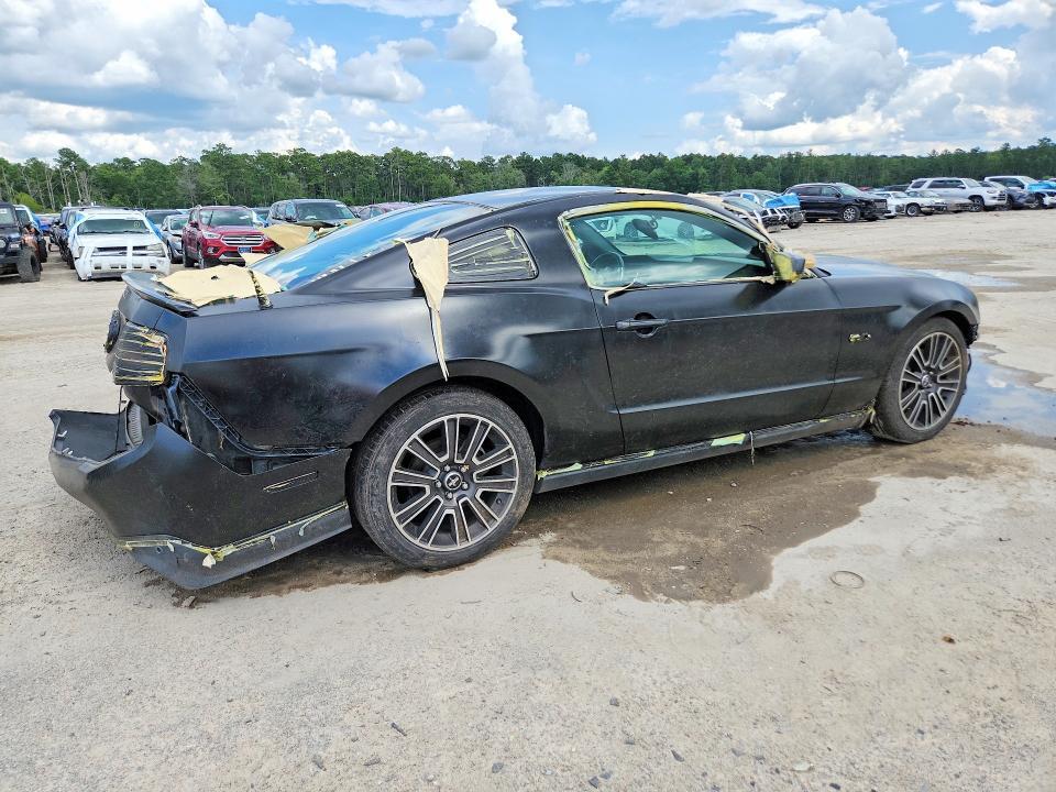 2012 FORD MUSTANG GT — Фото 3 из 12