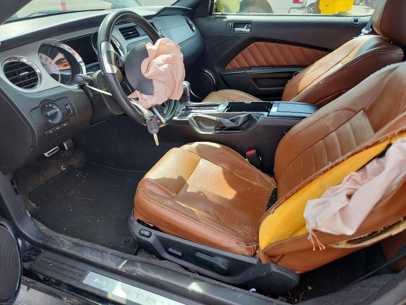 2012 FORD MUSTANG GT — Фото 7 из 12