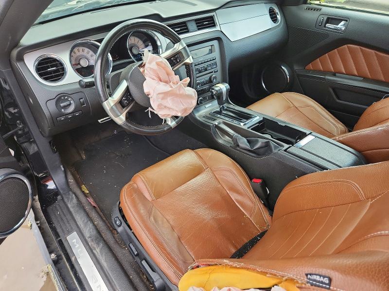 2012 FORD MUSTANG GT — Фото 8 из 12