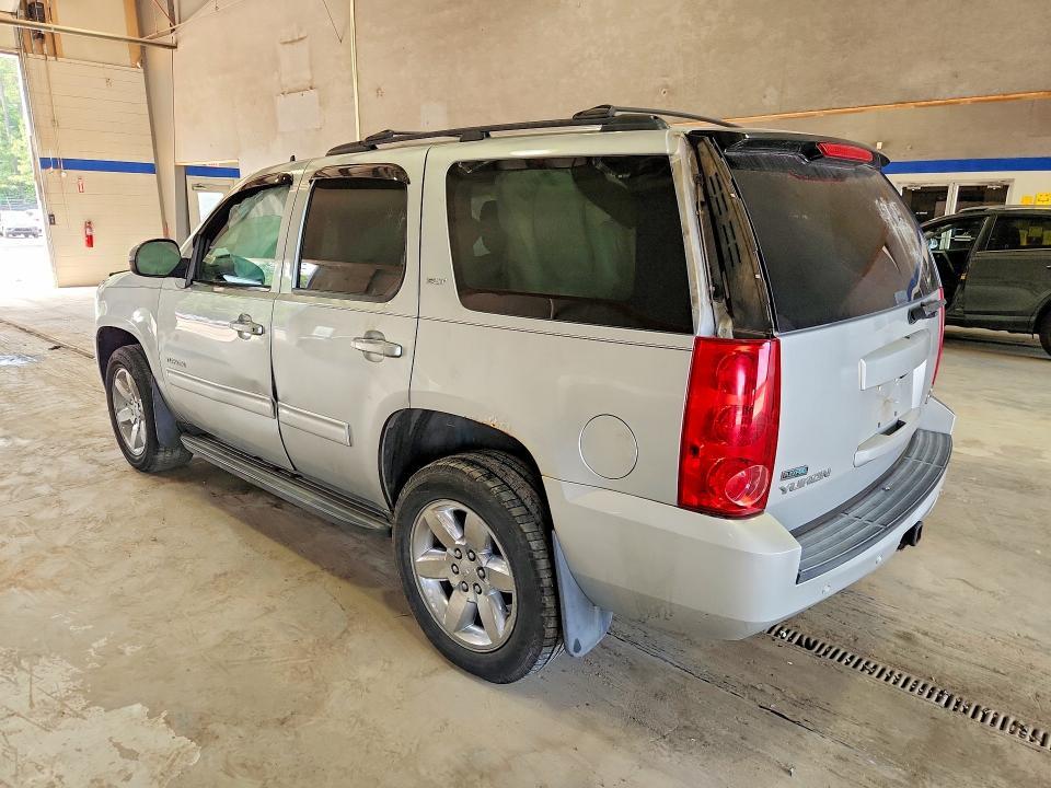 1GKS2CE04CR311500 2012 GMC YUKON photo no. 2