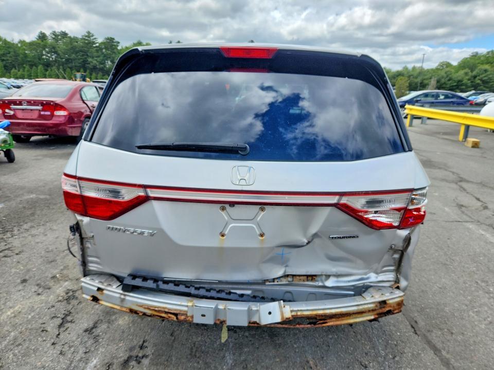 2012 HONDA ODYSSEY TOURING — Фото 6 из 13