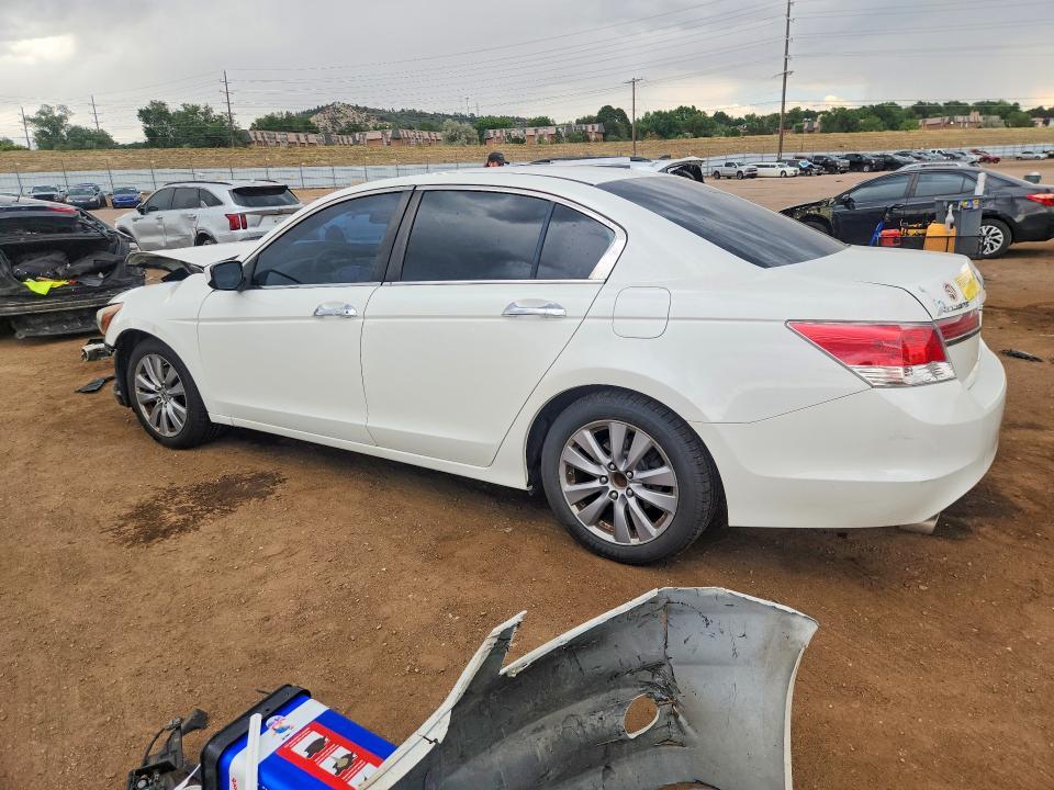 1HGCP3F81CA001259 2012 HONDA ACCORD photo no. 2