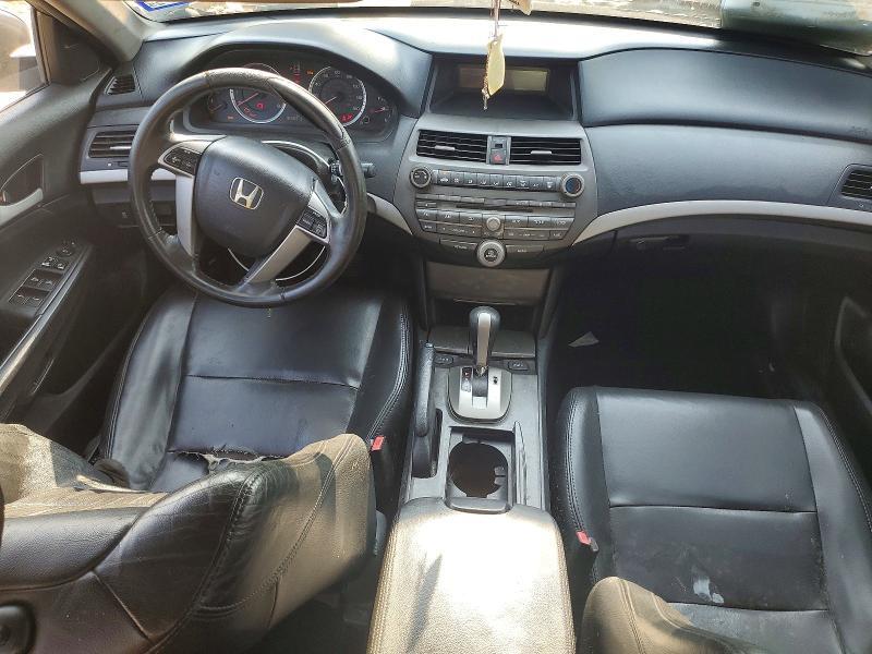 1HGCP2F68CA220129 2012 HONDA ACCORD photo no. 8