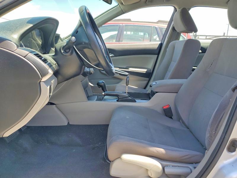 2012 HONDA ACCORD LX — Фото 7 из 12