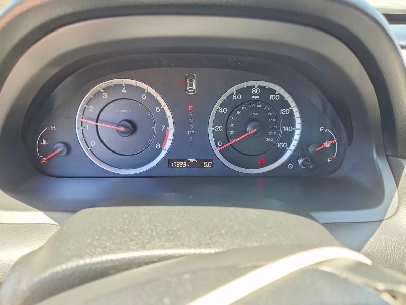 1HGCP2F8XCA142373 2012 HONDA ACCORD photo no. 9