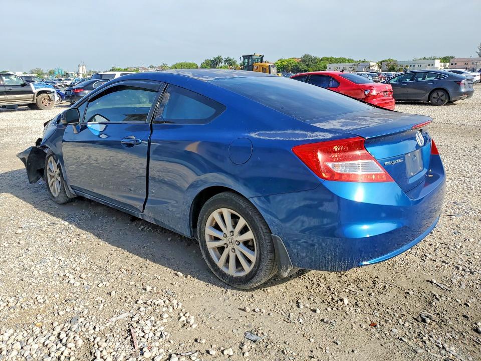 2HGFG3B11CH536969 2012 HONDA CIVIC photo no. 2