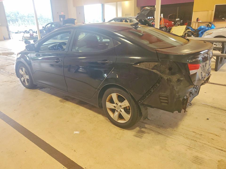 2012 HYUNDAI ELANTRA GLS — Фото 2 из 12