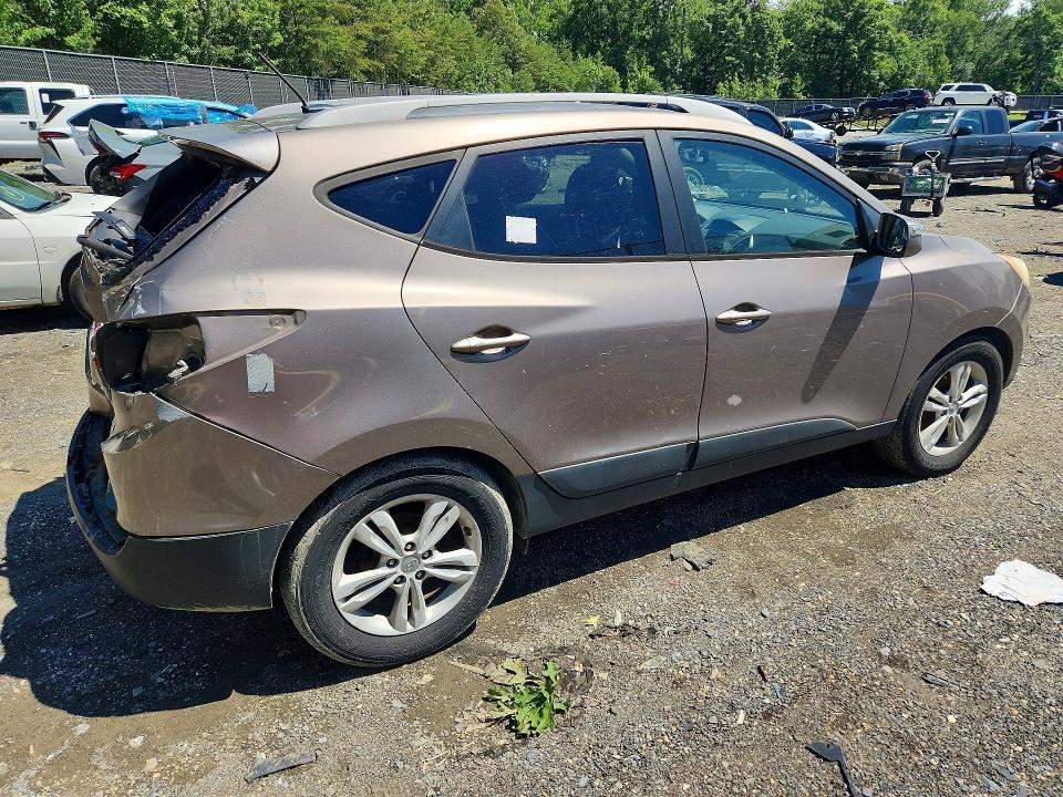 2012 HYUNDAI TUCSON GLS — Фото 3 из 14
