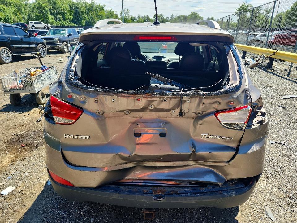 2012 HYUNDAI TUCSON GLS — Фото 6 из 14