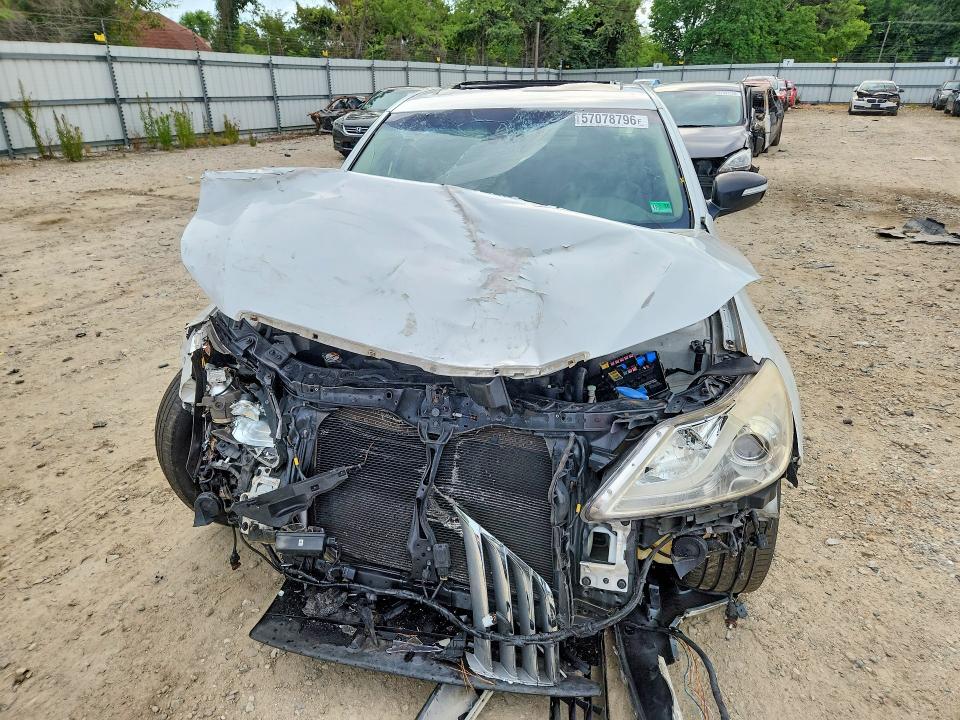 KMHGC4DF1CU155645 2012 HYUNDAI GENESIS photo no. 5