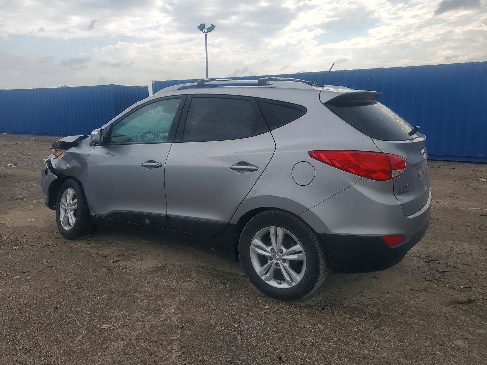 2012 HYUNDAI TUCSON GLS — Фото 2 из 13