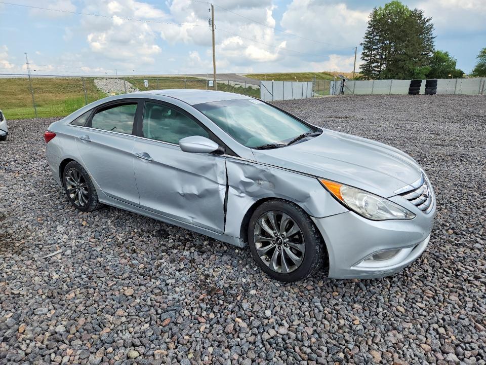 2012 HYUNDAI SONATA SE — Фото 4 из 12