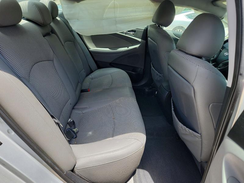 5NPEC4AC0CH370532 2012 HYUNDAI SONATA photo no. 10
