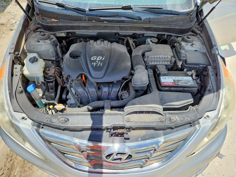 5NPEC4AC0CH370532 2012 HYUNDAI SONATA photo no. 11
