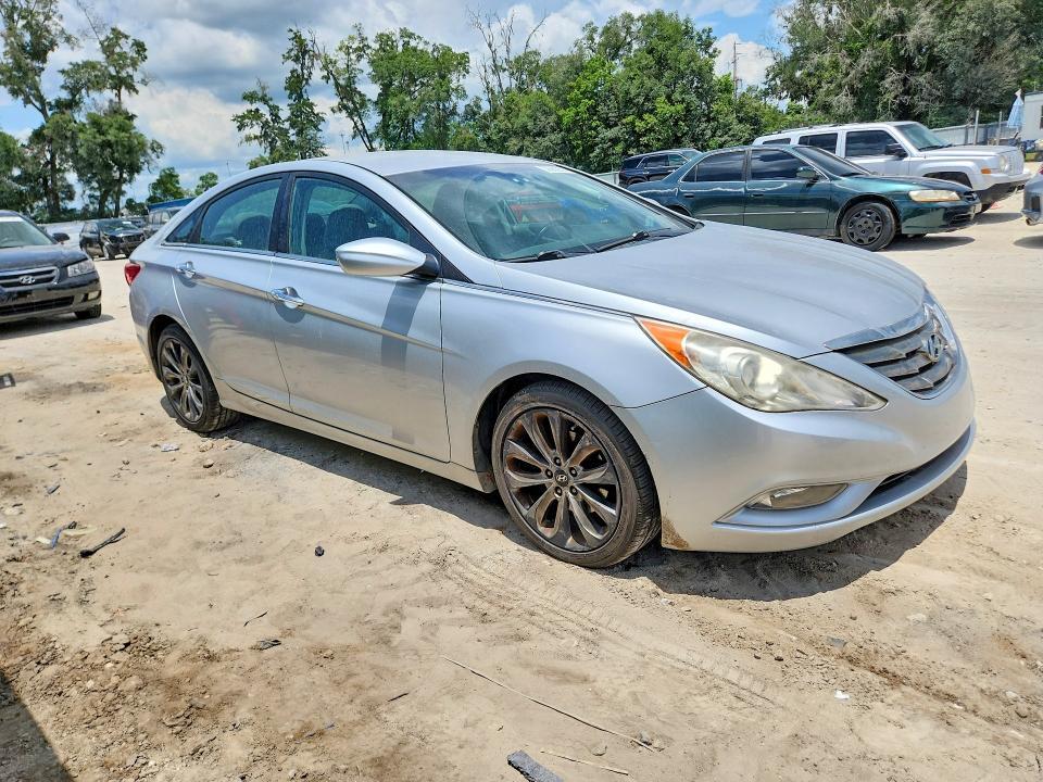 5NPEC4AC0CH370532 2012 HYUNDAI SONATA photo no. 4