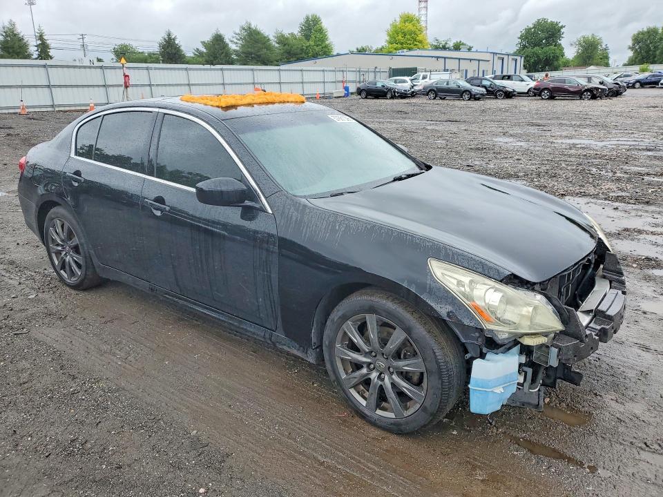 2012 INFINITI G37 SEDAN JOURNEY — Фото 4 из 12