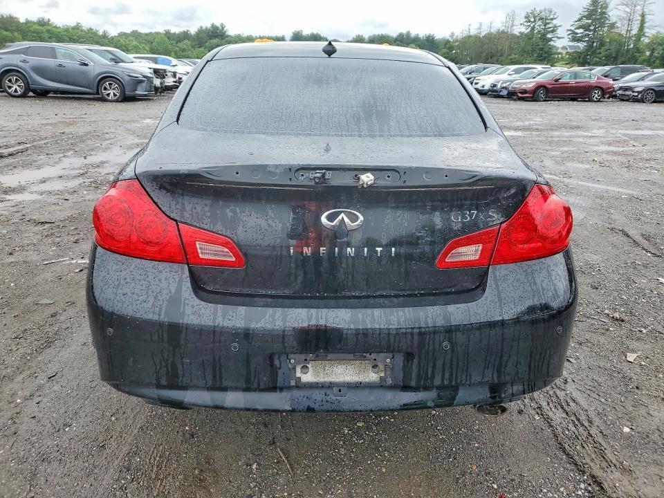 2012 INFINITI G37 SEDAN JOURNEY — Фото 6 из 12
